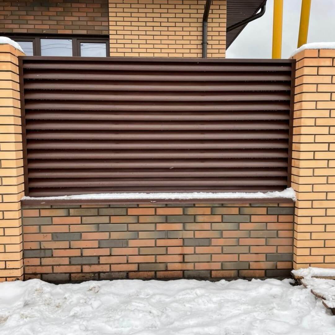 Забор-жалюзи ral8017/8017 шоколад двухсторонний фото6 в Барнауле