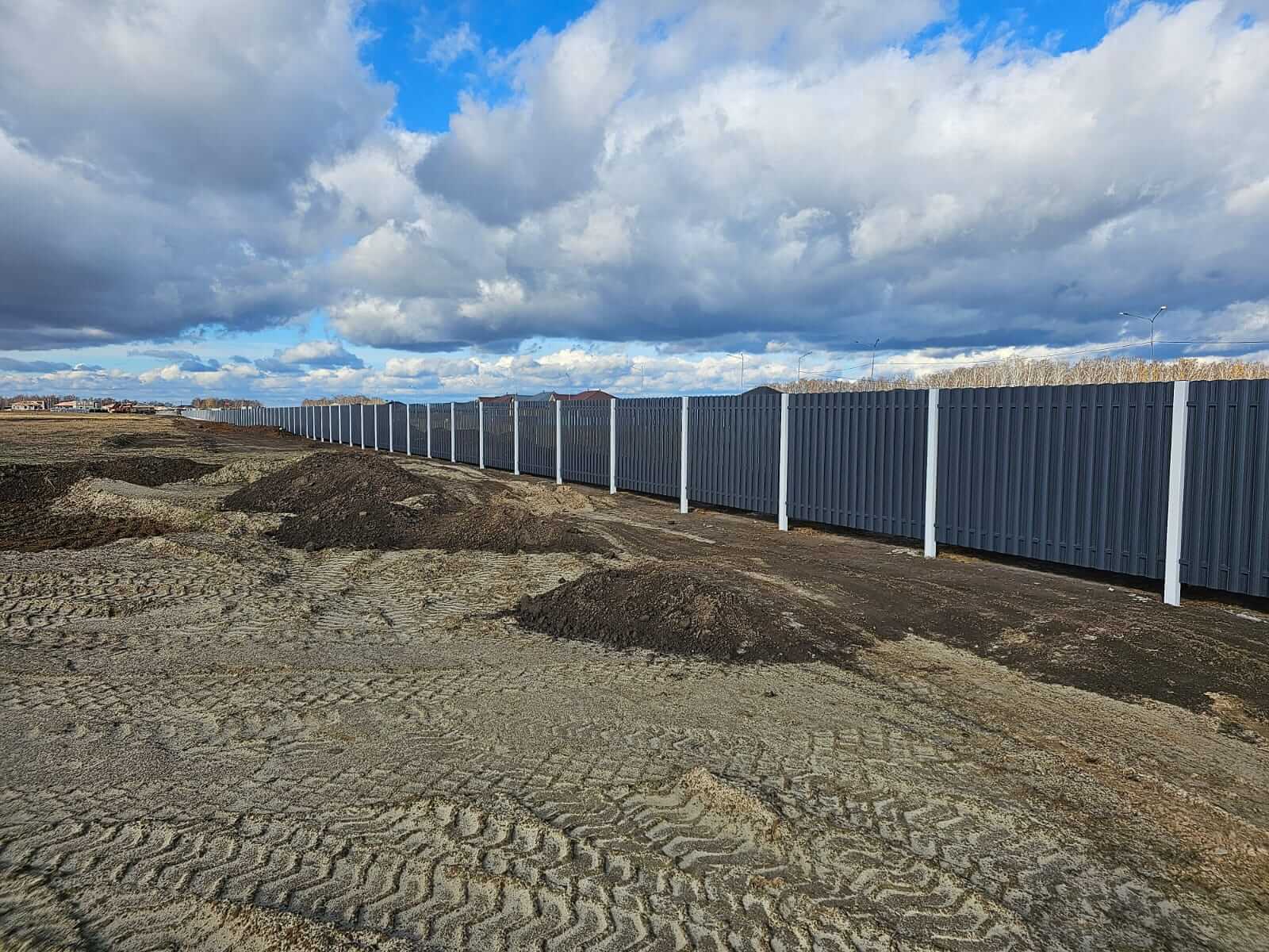 Забор из евроштакетника 234м RAL7024/7024 Серый Графит двусторонний фото 8 в Барнауле