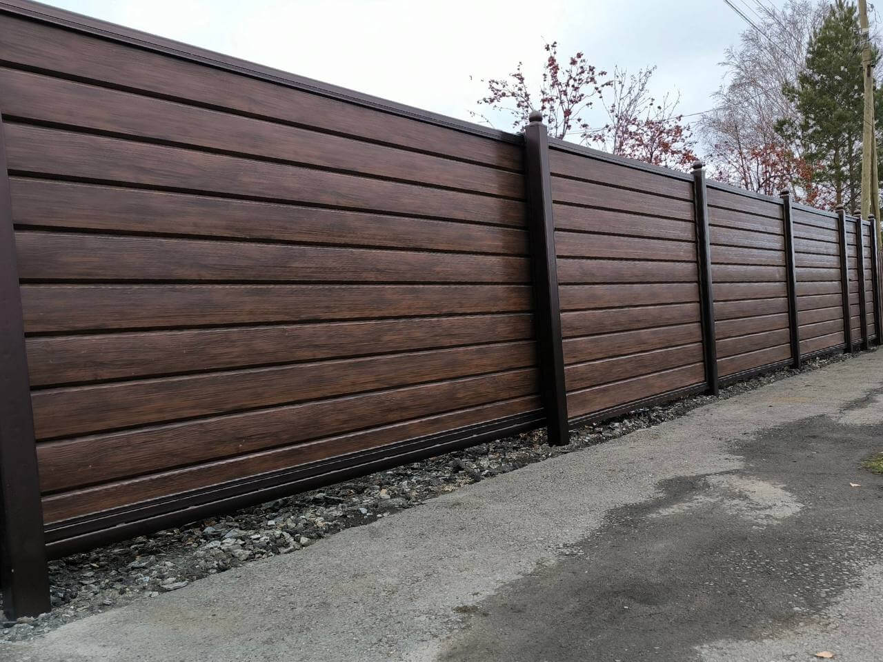 Забор из металлосайдинга Евро-Брус 46м Античное Дерево Принтек фото 5 в Барнауле
